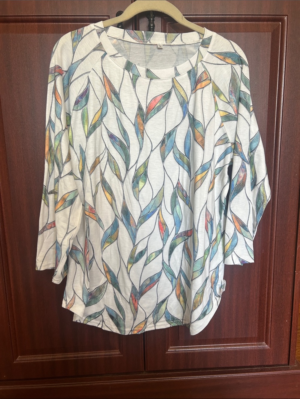 Source Unknown White Scoop Neck Tunic with Multicolor Leaf Print